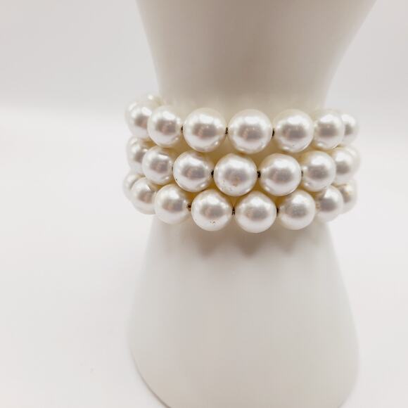Vintage Faux Pearl Memory Wire Bracelet – 1950s Jewelry – One Size Fits Most 21” - Picture 11 of 11